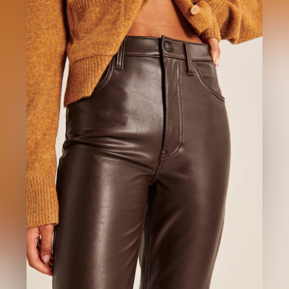 Abercrombie Curve Love Vegan Leather Dark Brown 90’s Straight Pants Ultra High - Picture 3 of 12